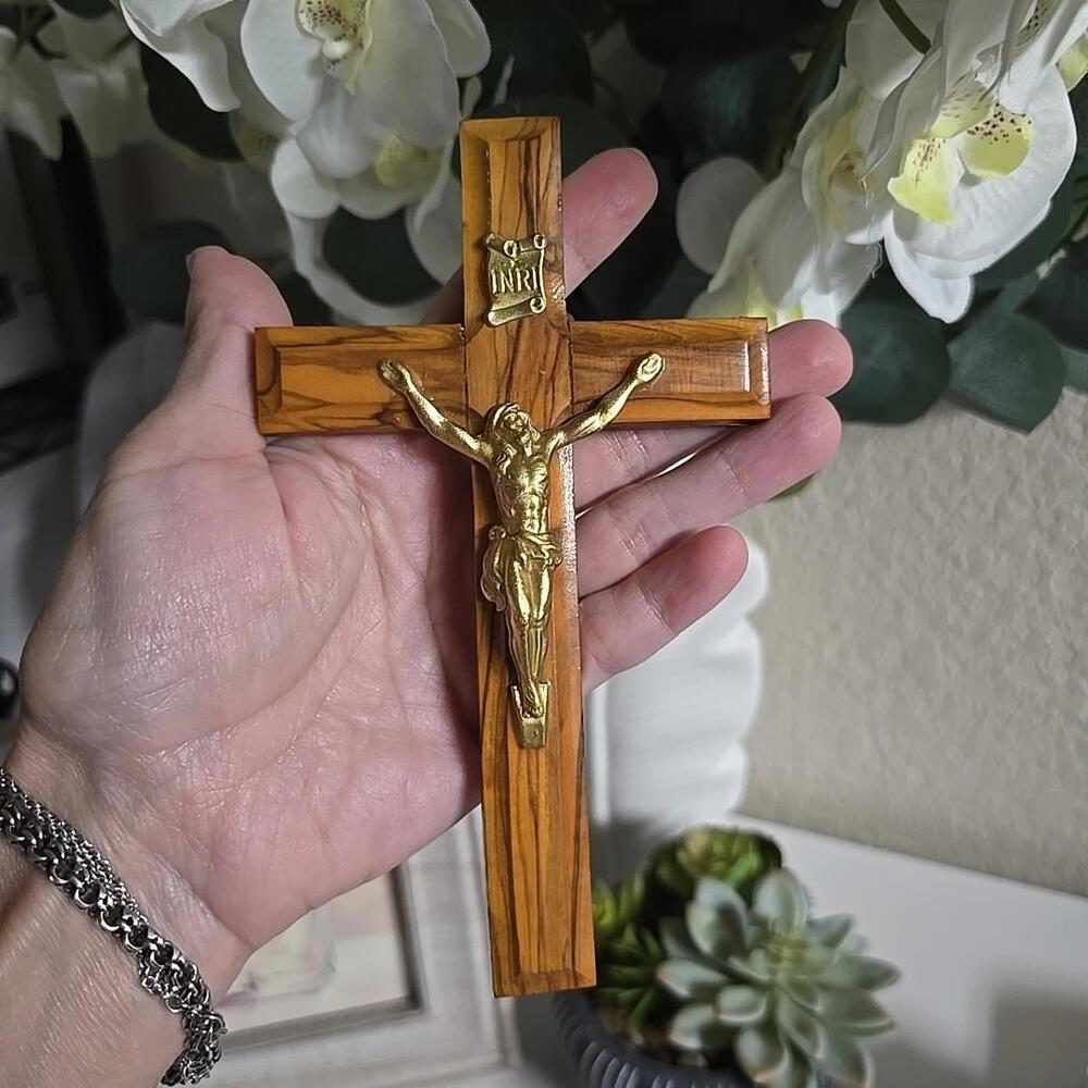 Vintage Wooden Metal Crucifix 6.5 Inch Wood And Brass Wall Hanging INRI